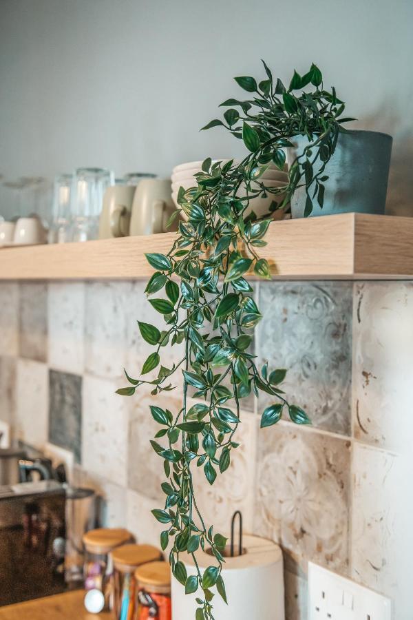 The Green Apartment Larnaca Ngoại thất bức ảnh