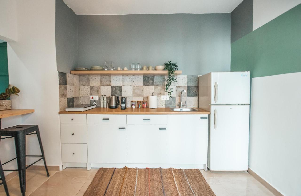 The Green Apartment Larnaca Ngoại thất bức ảnh